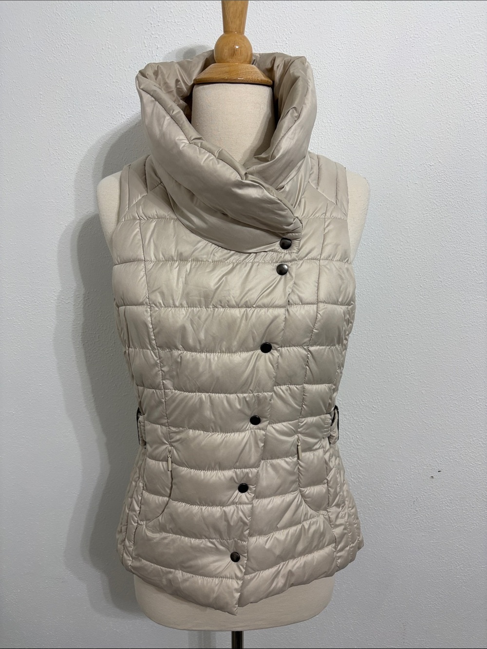 Xersion Quilted Women's Puffer Vest with Funnel Neck